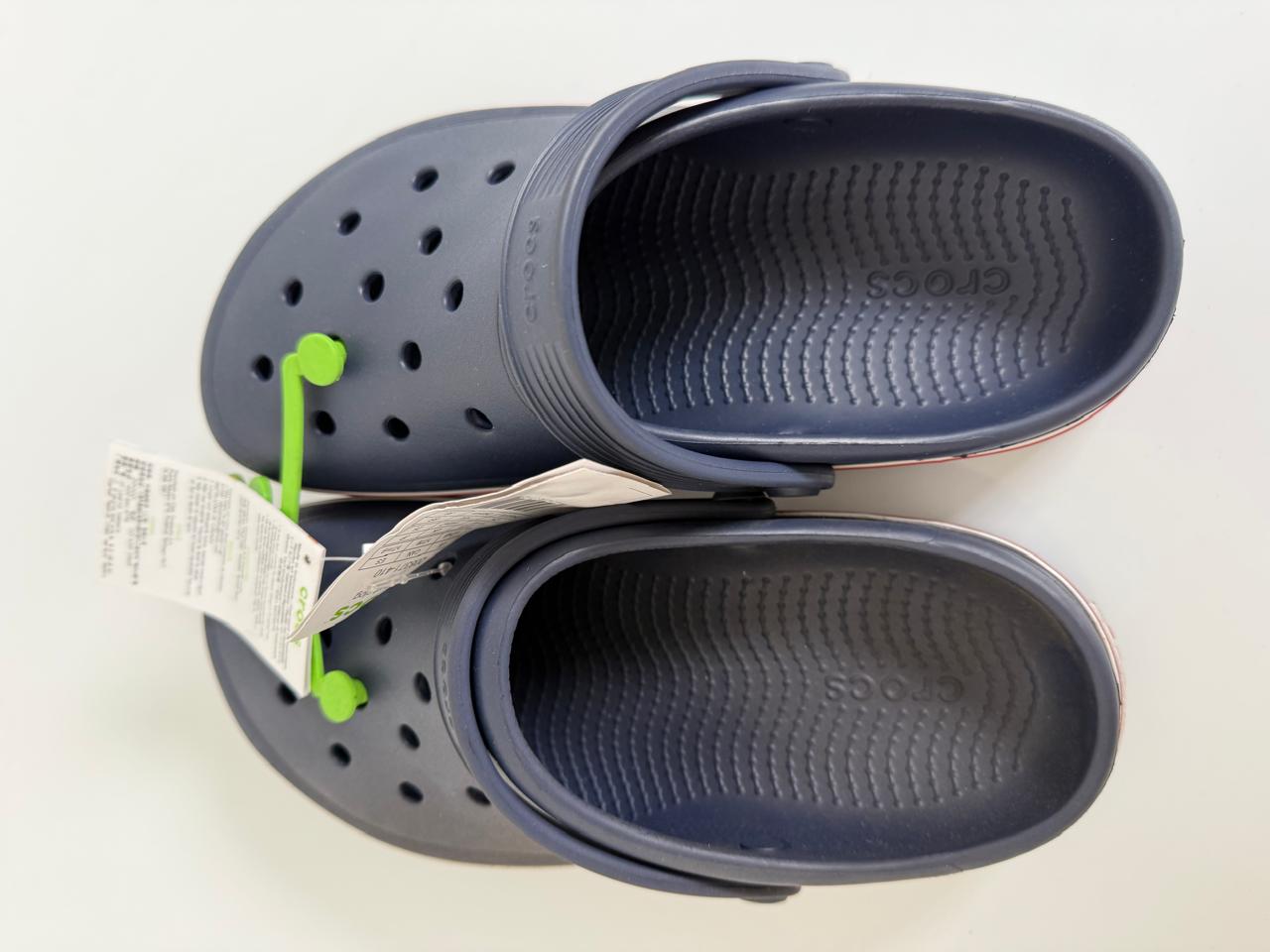 Crocs Off court clog slip on - navy - UK 7 M - UK9 W