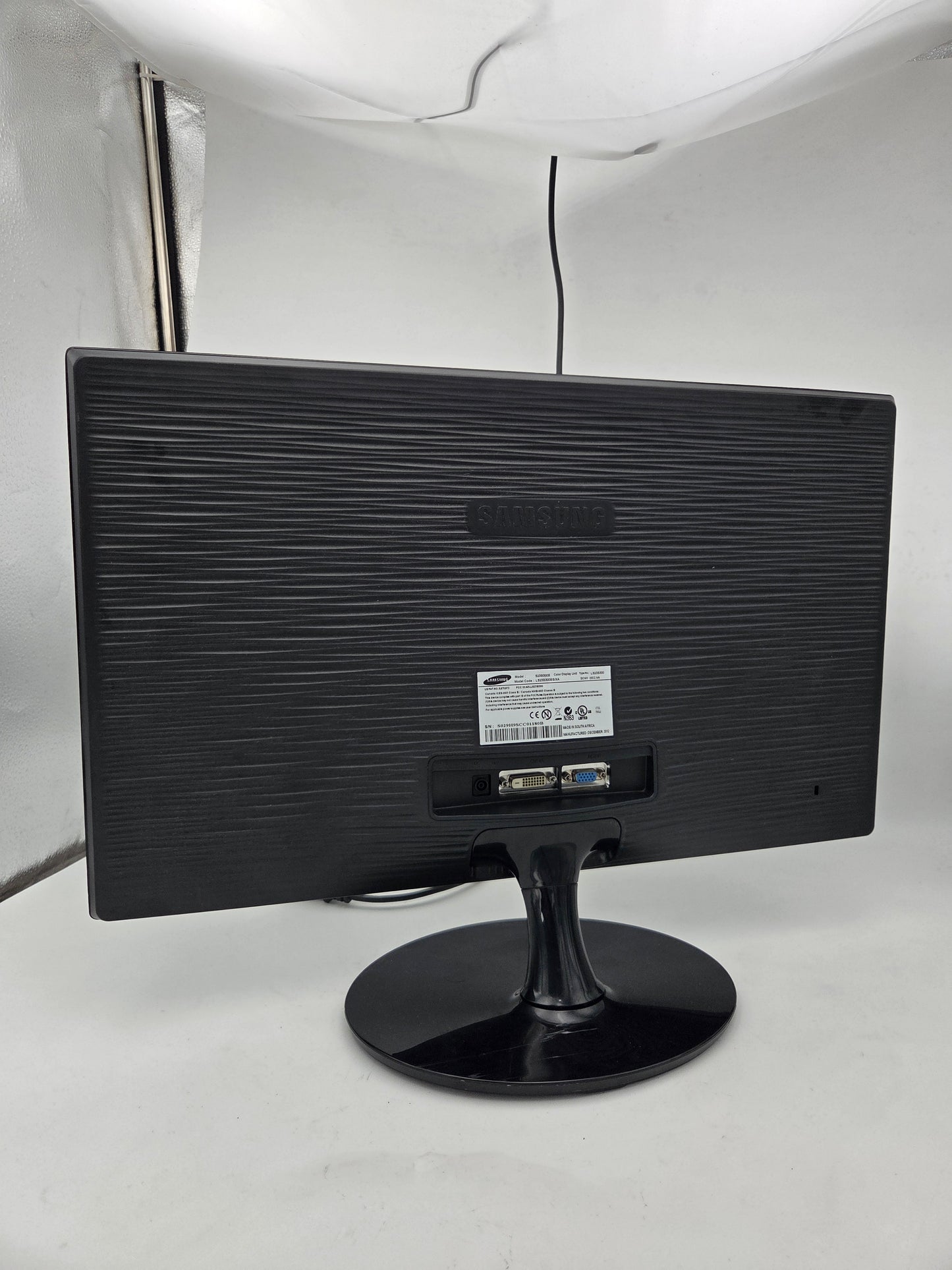 Samsung S23B300B 23-inch LED Monitor 23-inch (A Grade Unit)