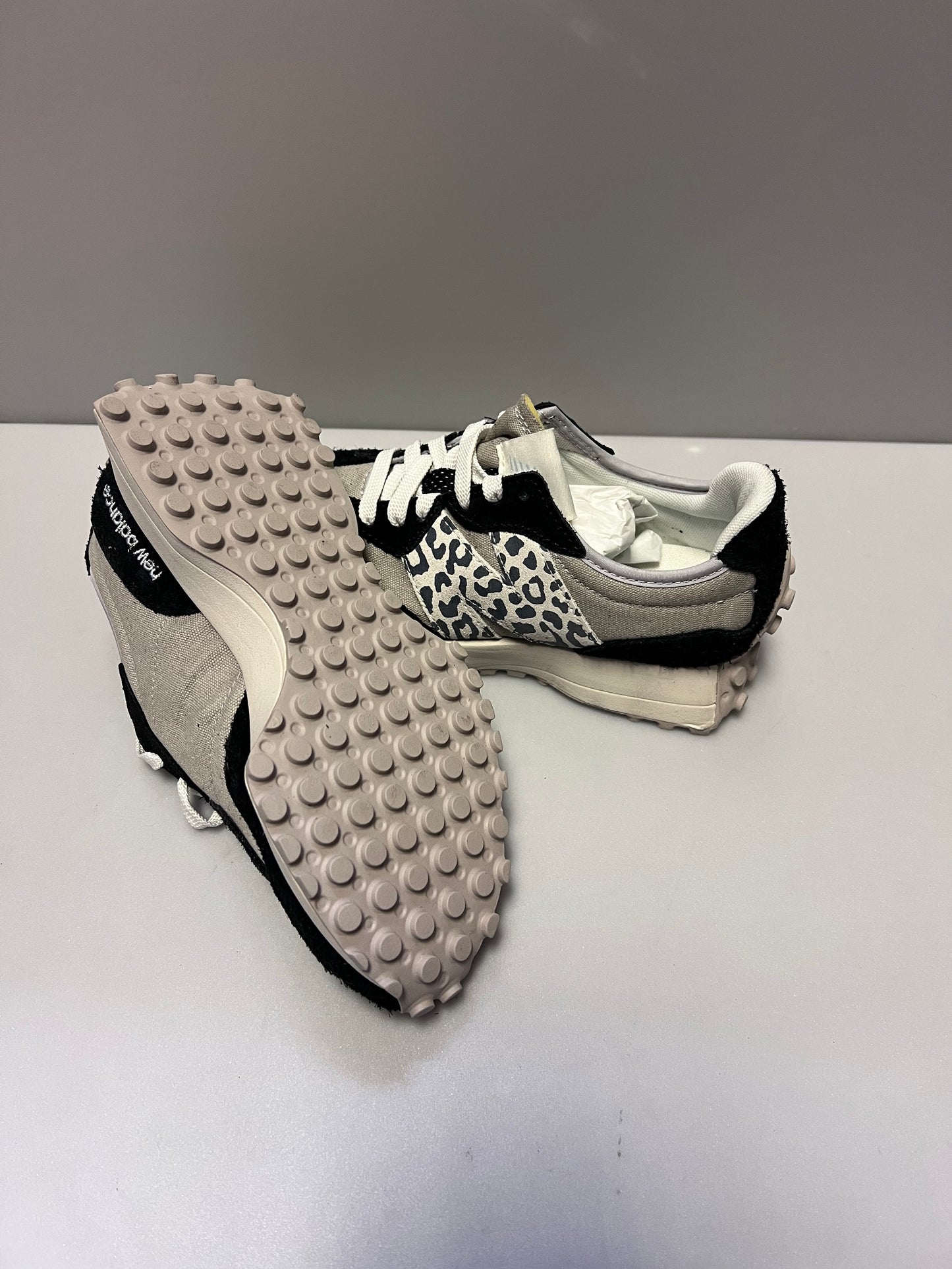 New Balance Lifestyle Women’s WS327AP - UK 4
