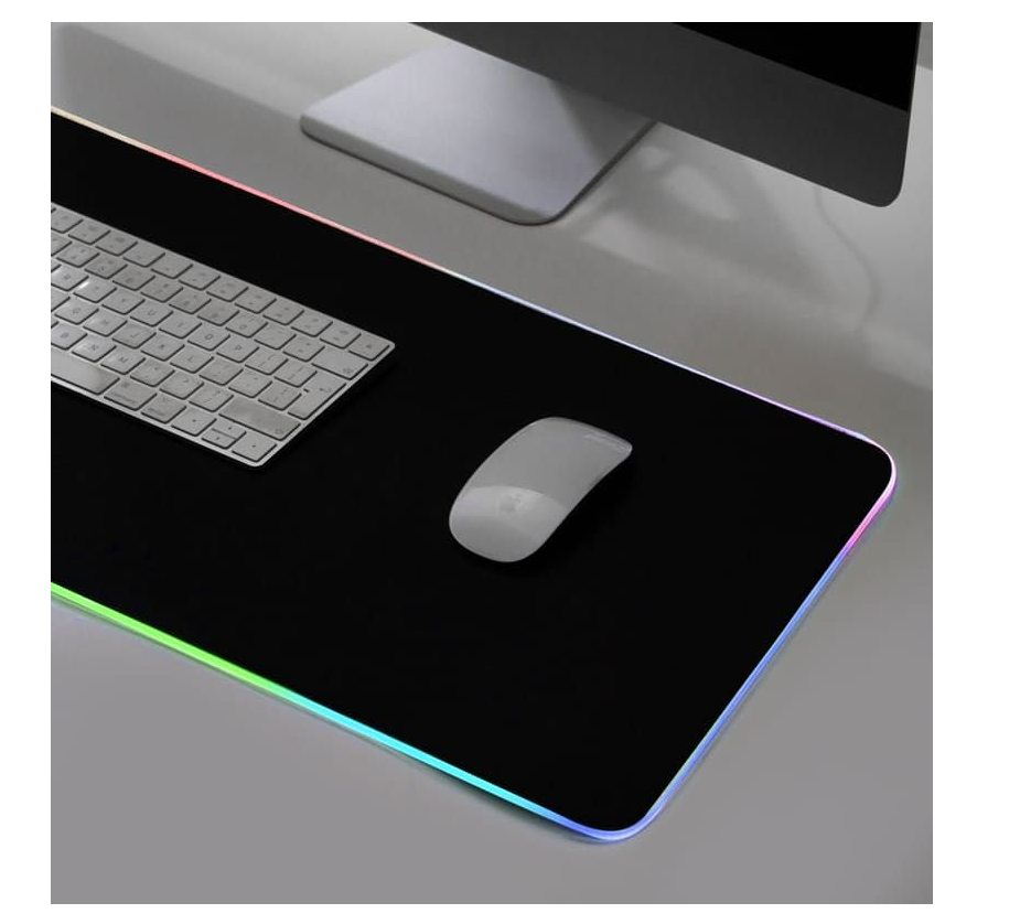 XL RGB Mouse Pad with LED Lighting - Non-Slip & Ultra-Smooth Surface