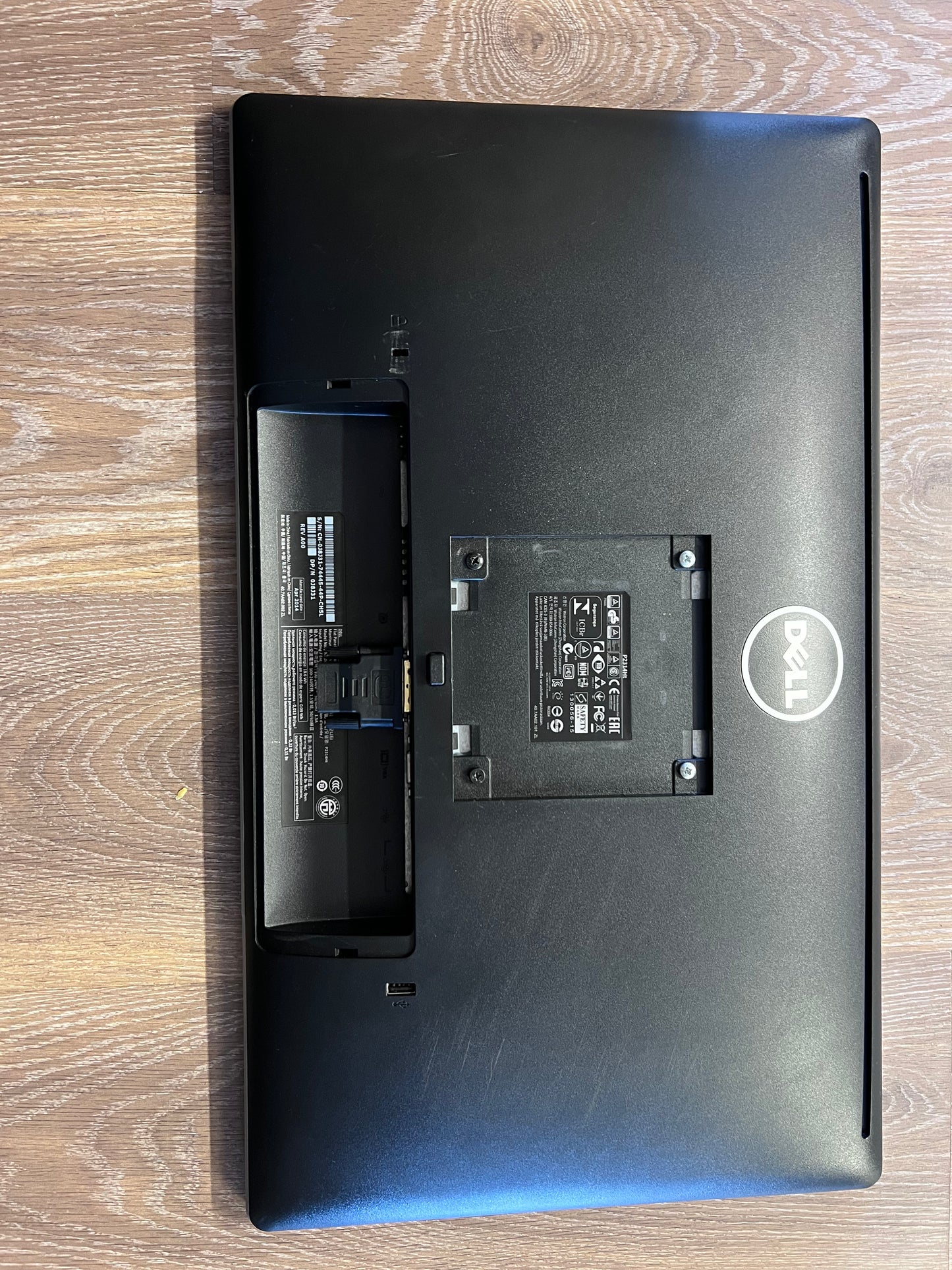 Dell P2314Ht Monitor A Grade - Includes HDMI
