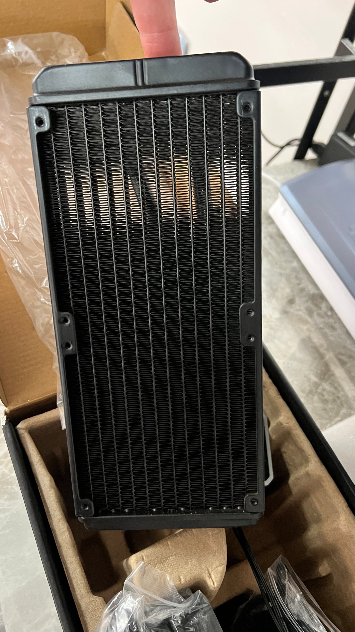 Cougar AQUA 240 RGB All In One CPU Liquid Cooler / More than 100 RGB Effects / Motherboard Synchronization / Driver-Free / Extremely Silent Performance Used Like New