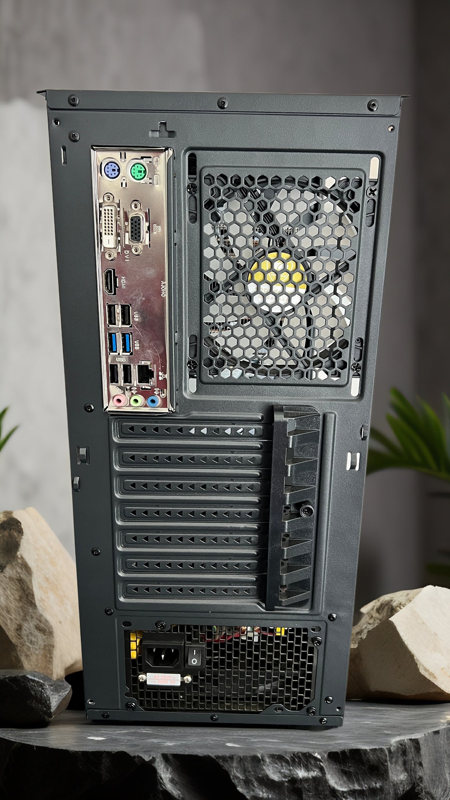 i5 4460 PC In New Cougar Gaming Case (ARGB Controller And 4 Fans)