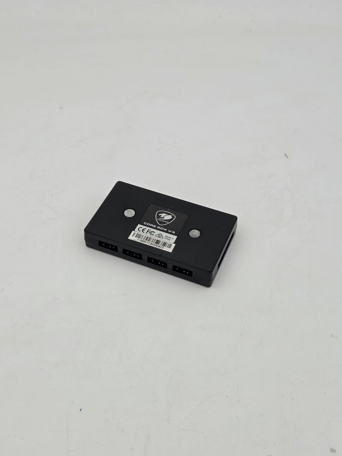 Cougar Core Box V3 – ARGB & PWM Fan Controller Hub