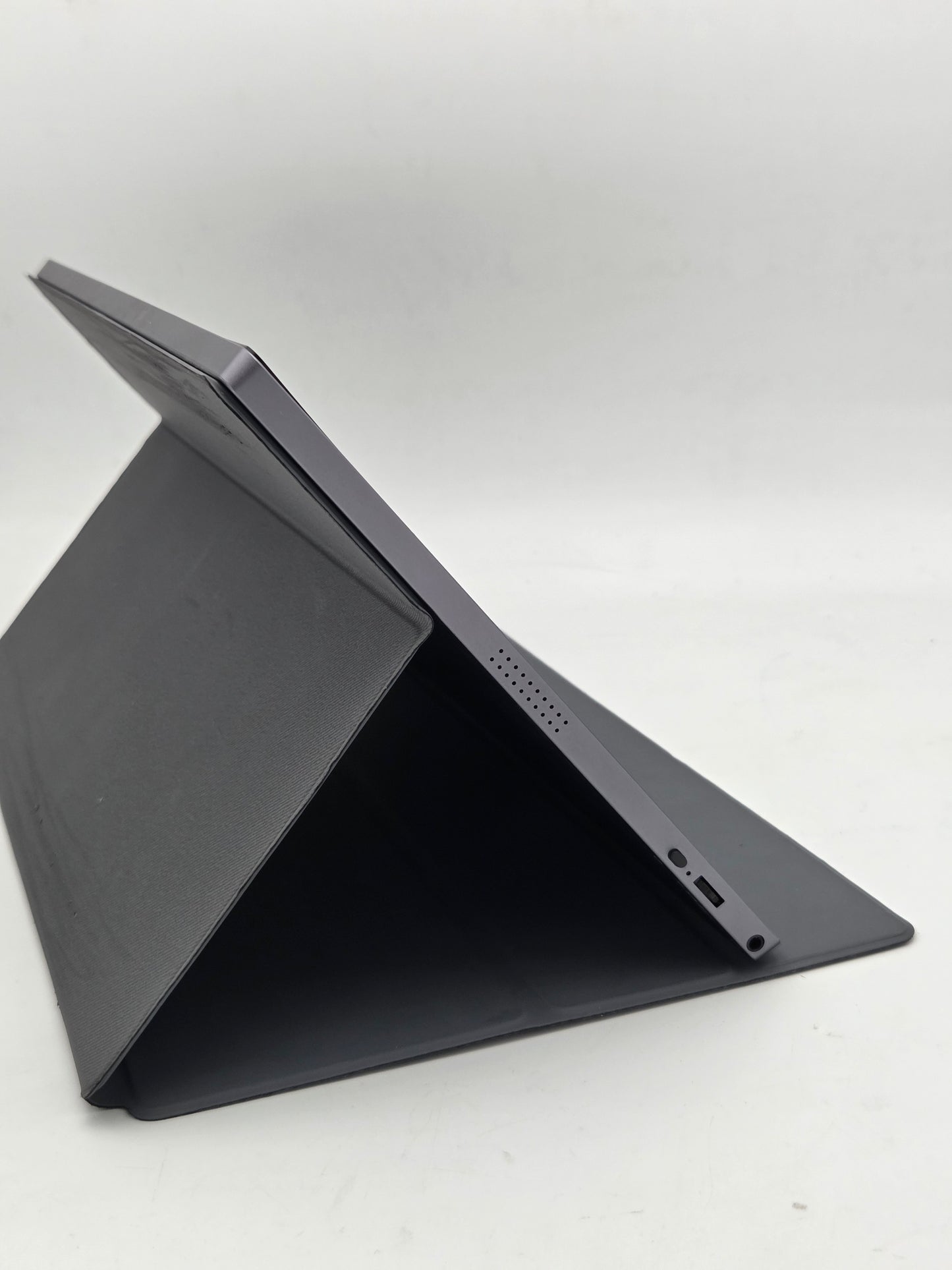 Portable Monitor | USB-C & Mini-HDMI | Travel-Ready Monitor with Smart Stand