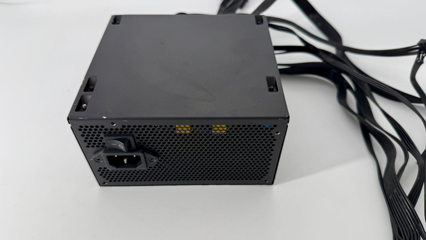 Cooler Master MWE 450 (MPE-4501-ACABW) 450w Power Supply. A Grade Unit