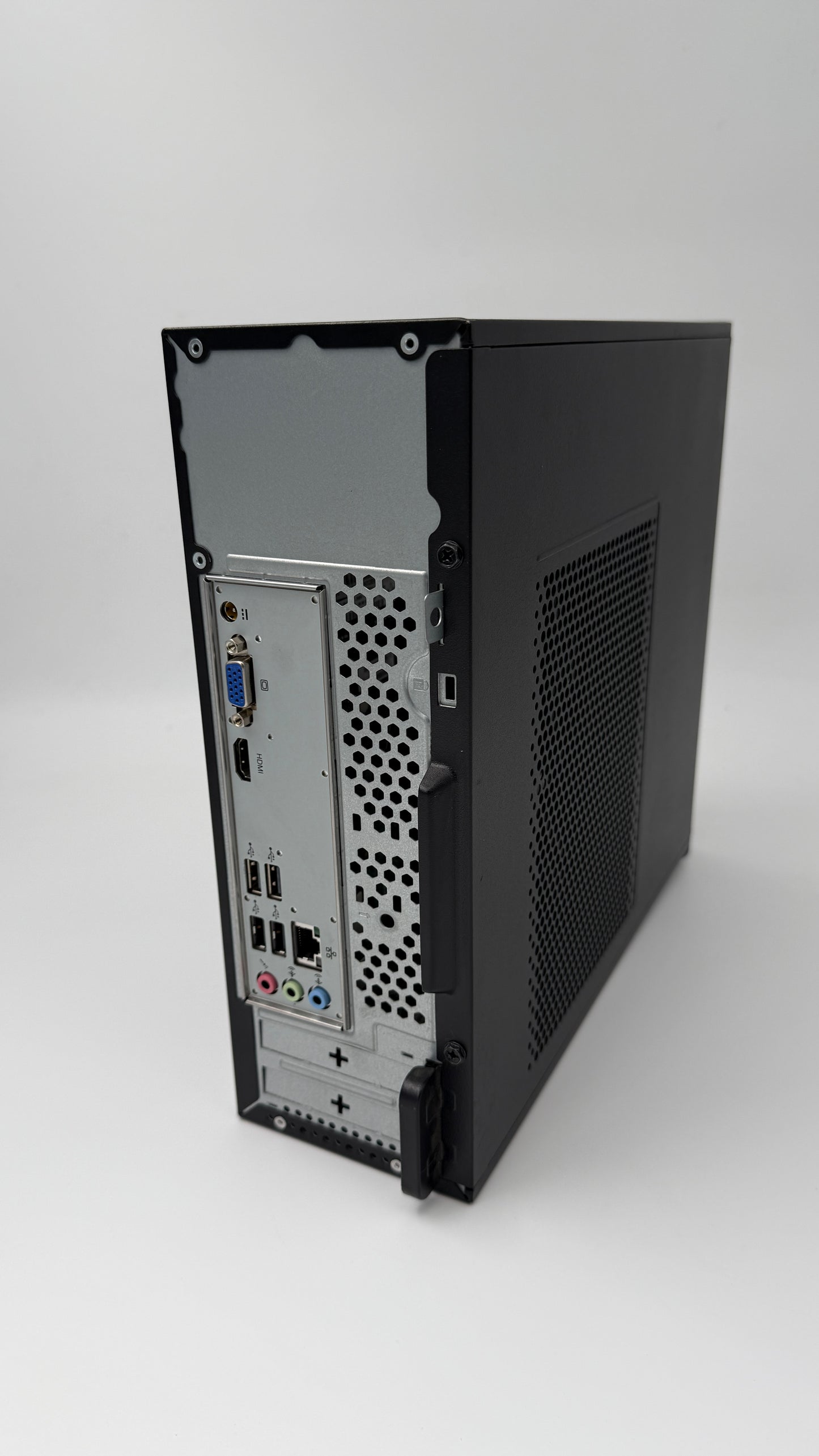 Acer Aspire XC-830 Desktop Computer  Windows 11, 1TB HDD, 4GB DDR4 Ram