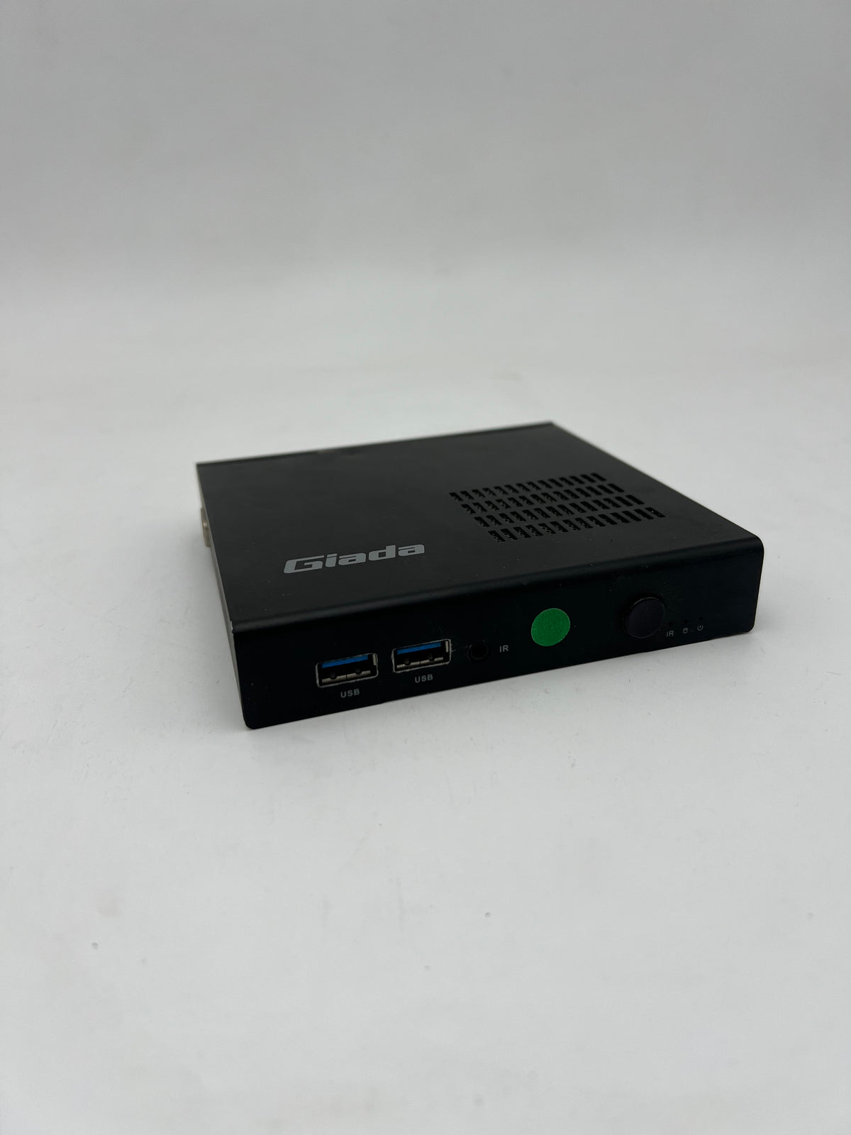Giada I200-BG000 Mini PC 128GB SSD 4GB Ram - No WiFi card
