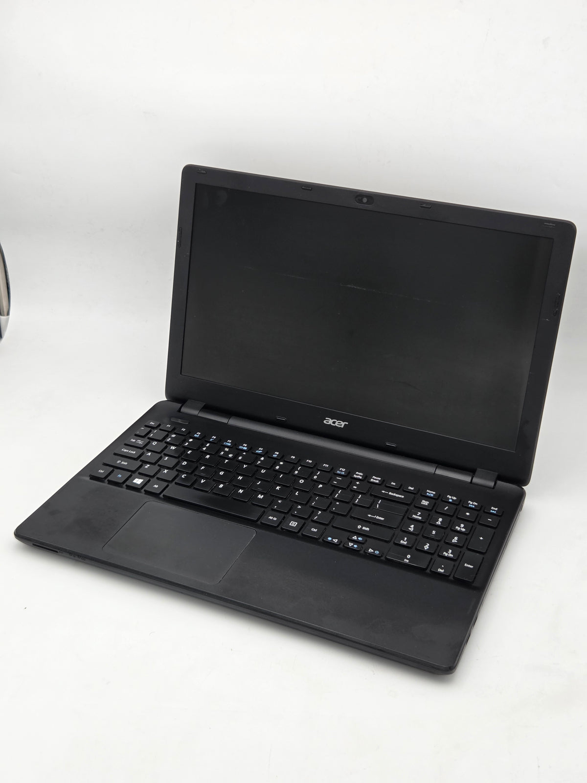 Acer TravelMate P256-M 15.6" 3rd Gen Laptop - Intel Core i5 | 4GB DDR3 RAM | 500GB HDD | Windows 10