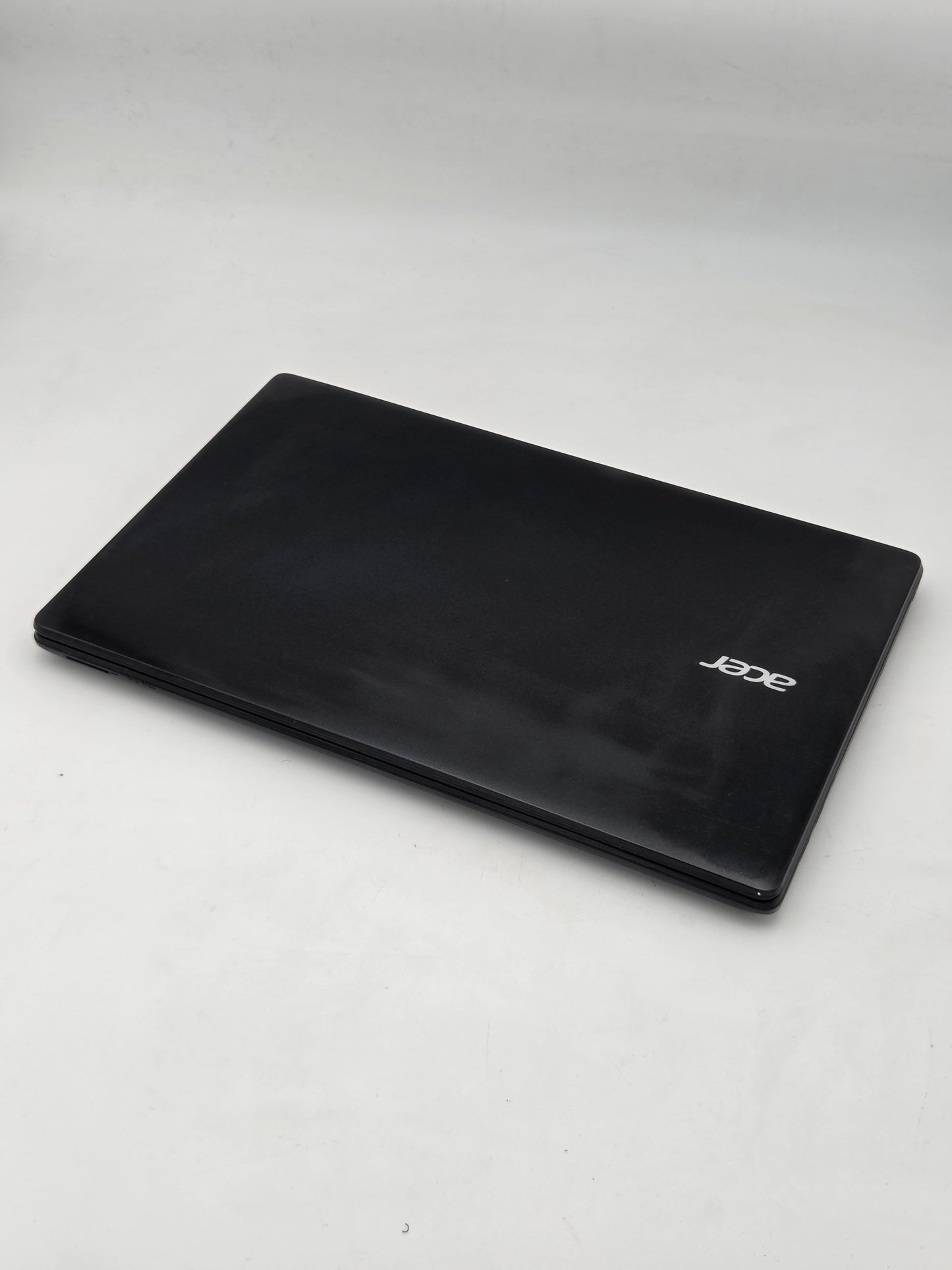 Acer TravelMate P256-M 15.6" 3rd Gen Laptop - Intel Core i5 | 4GB DDR3 RAM | 500GB HDD | Windows 10