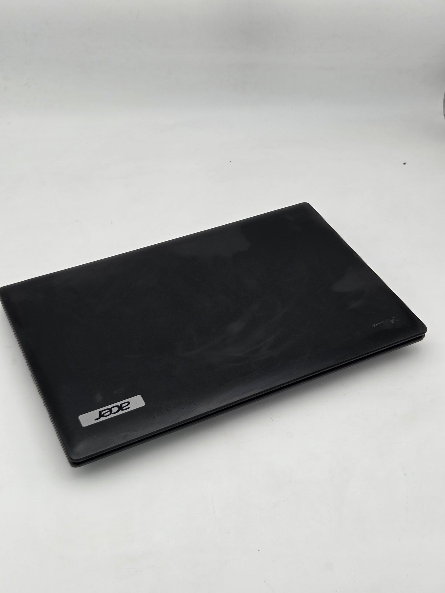 Acer TravelMate TMP453-M 15.6" 3rd Gen Laptop - Intel Core i3 | 4GB DDR3 | 500GB HHD | Windows 10