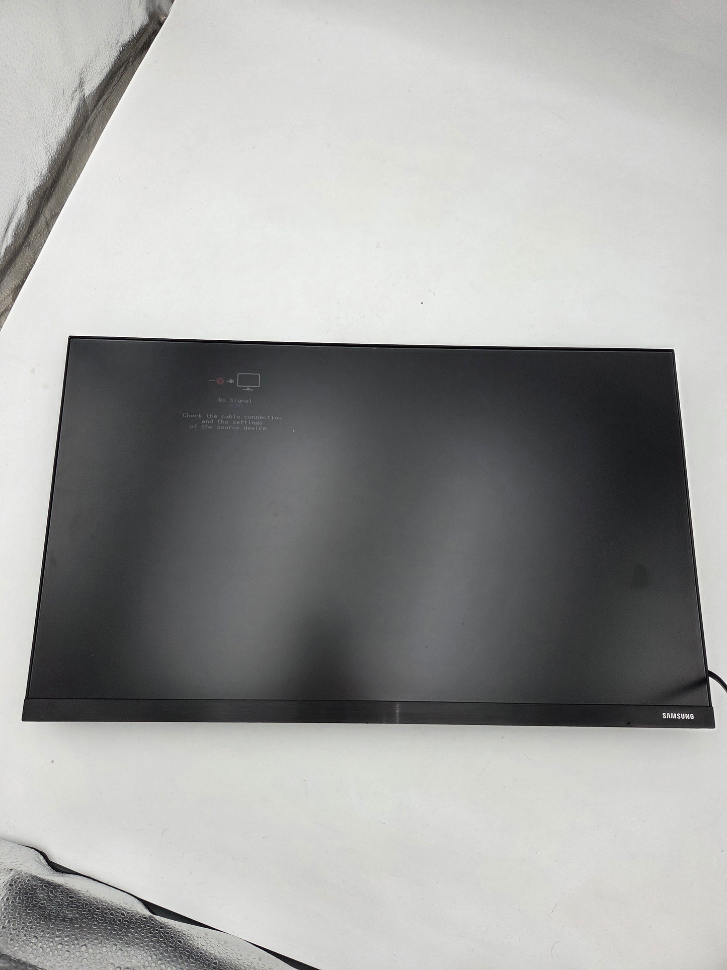 Samsung F24T350F (T350) 24-inch Borderless IPS Monitor (A Grade Unit)