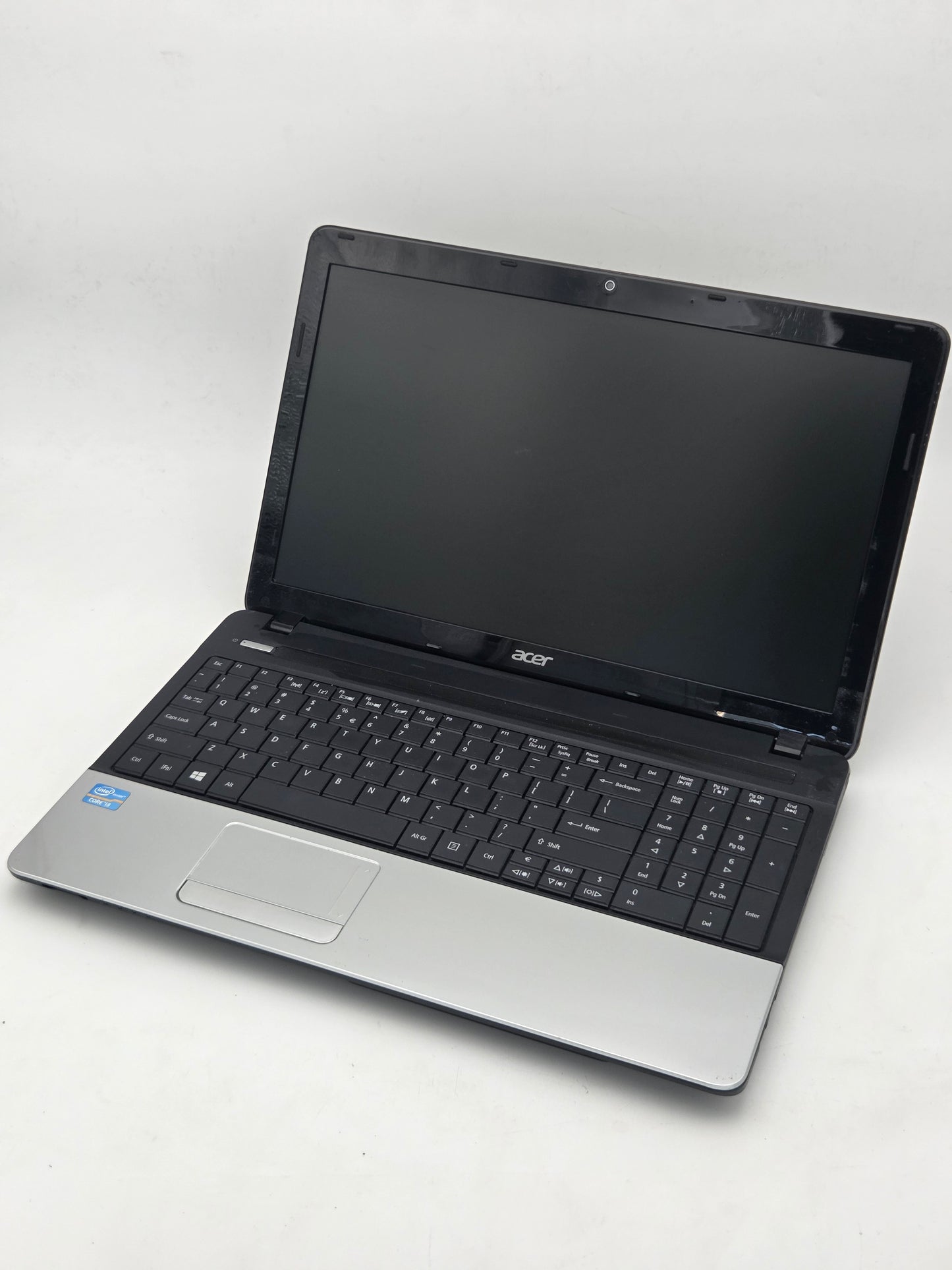 Acer TravelMate P253 Laptop | Windows 10 | 4GB DDR3 | 500GB HDD