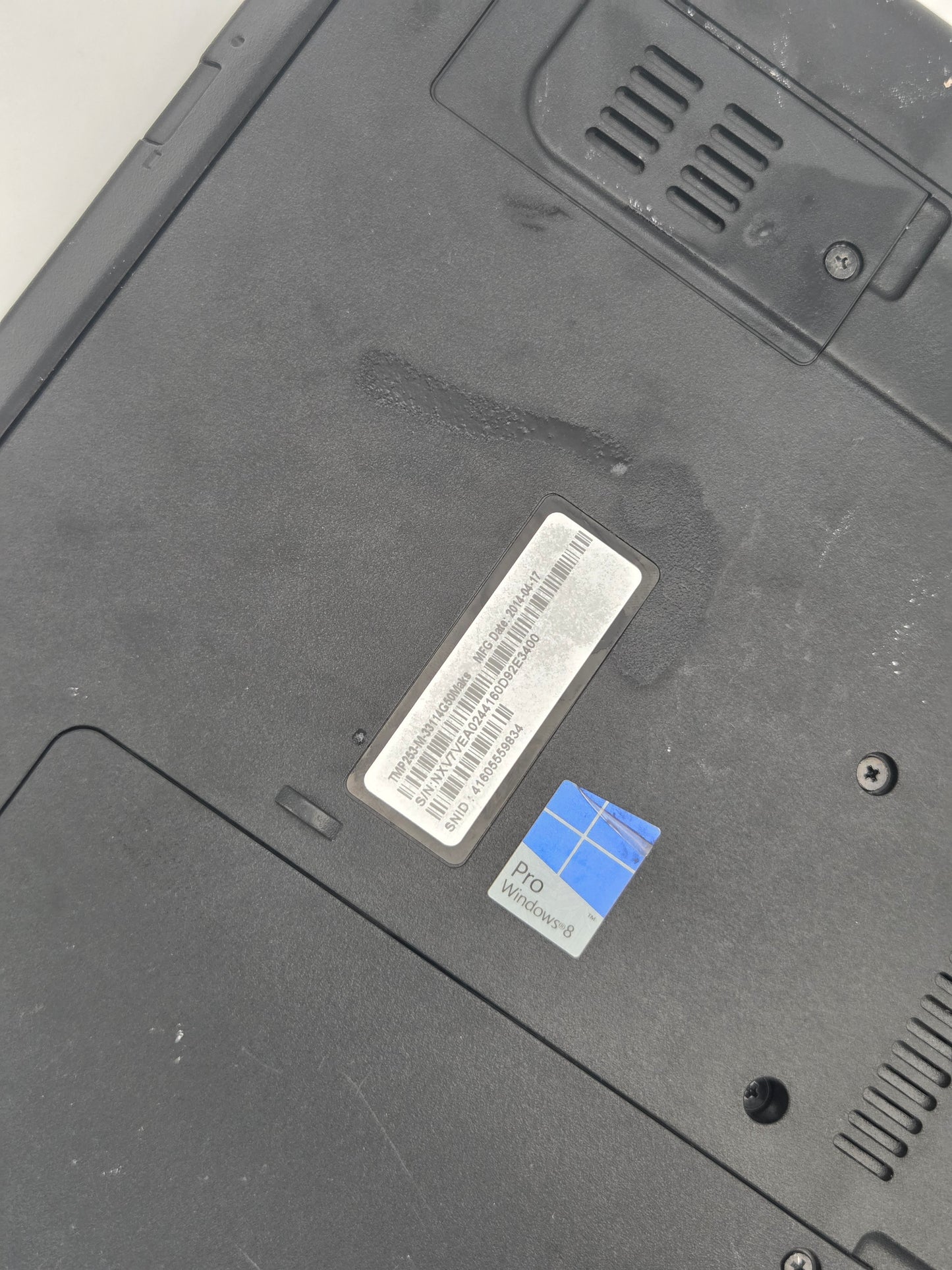 Acer TravelMate P253 Laptop | Windows 10 | 4GB DDR3 | 500GB HDD