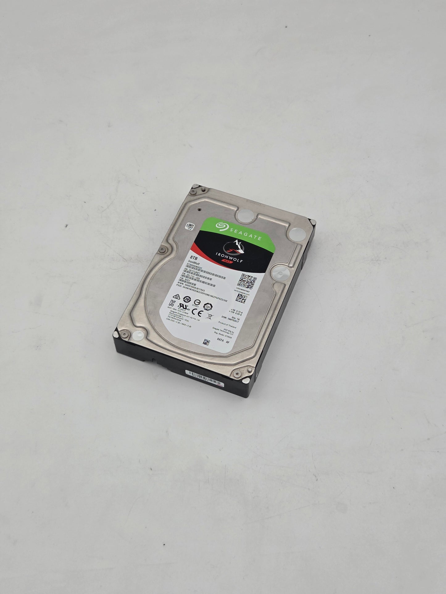 Seagate IronWolf 8TB NAS Hard Drive (ST8000VN0022) Test Results In Images