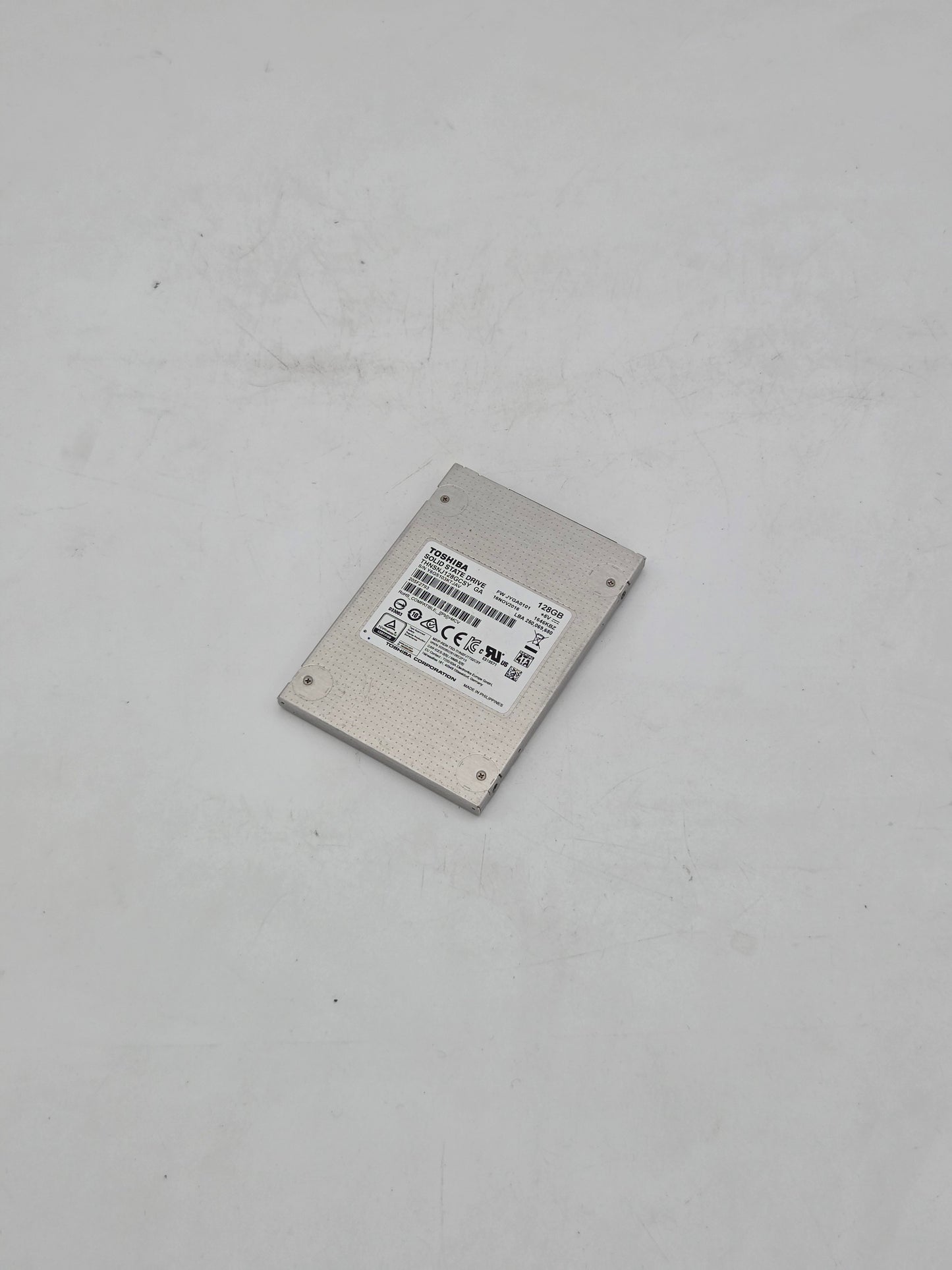 Toshiba 128GB SATA Solid State Drive (THNSNJ128GCSY) Test Results In Images