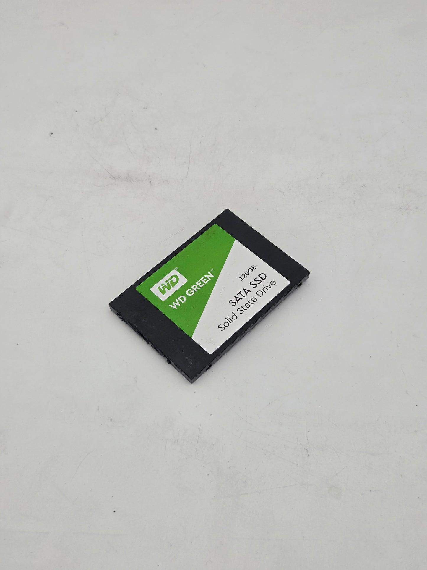 WD Green 120GB SATA Solid State Drive (WDS120G2G0A) Test Results In Images