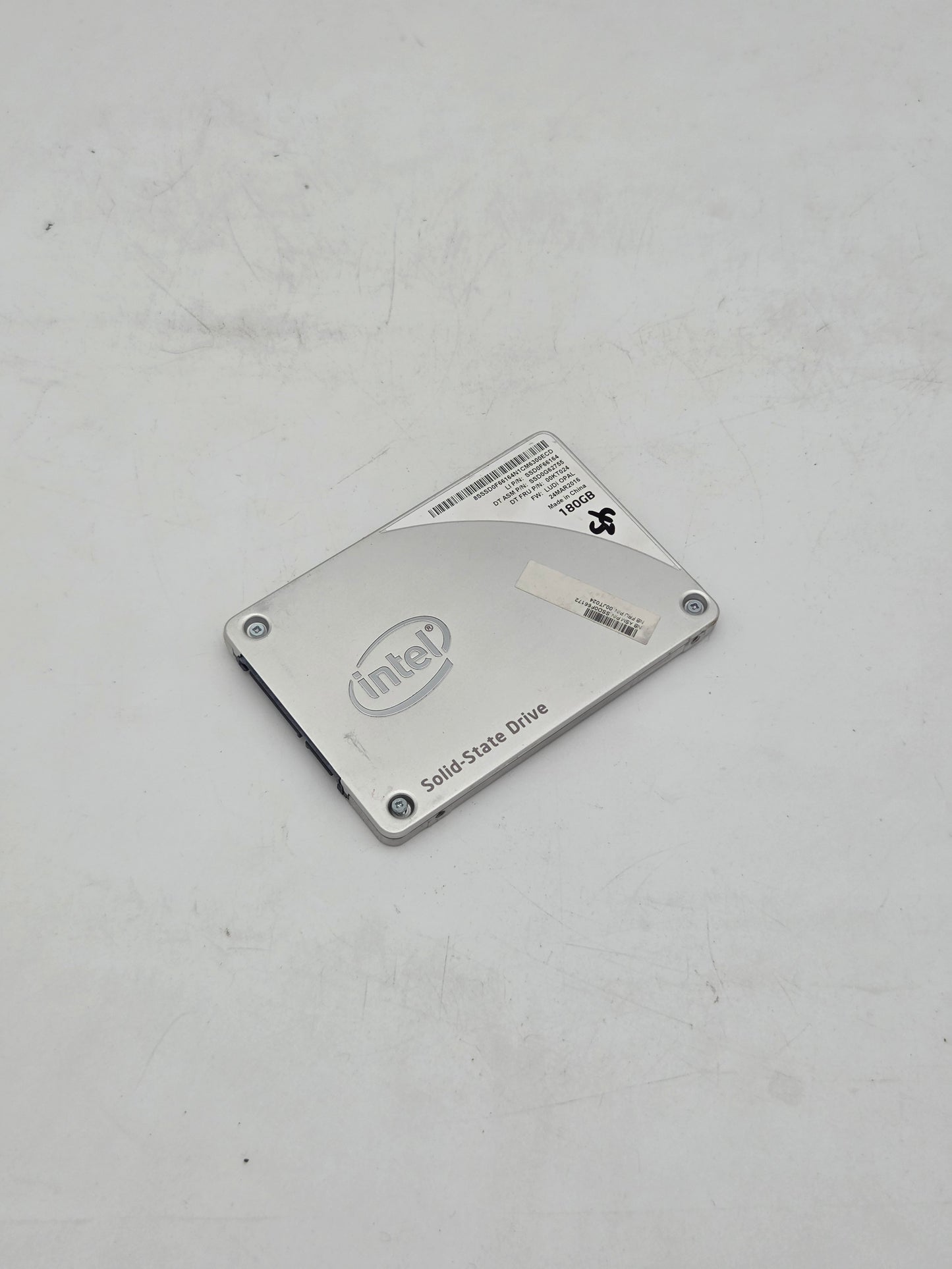 Intel 180GB SATA Solid State Drive (SSDSC2BF180A5L) Test Results In Images