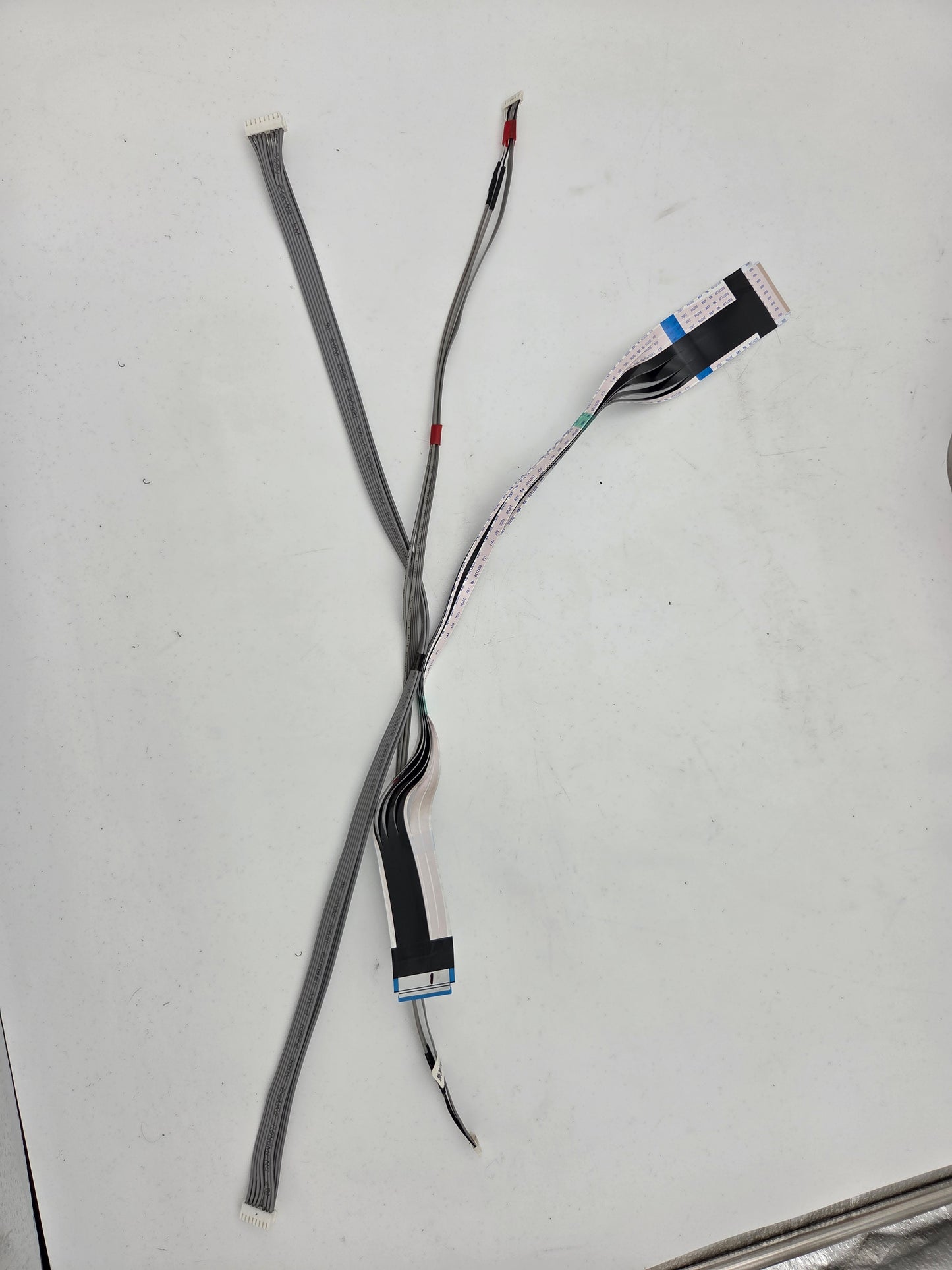 Hisense 65U6H Internal Wiring Harness & Ribbon Cable Set | Tested & Working