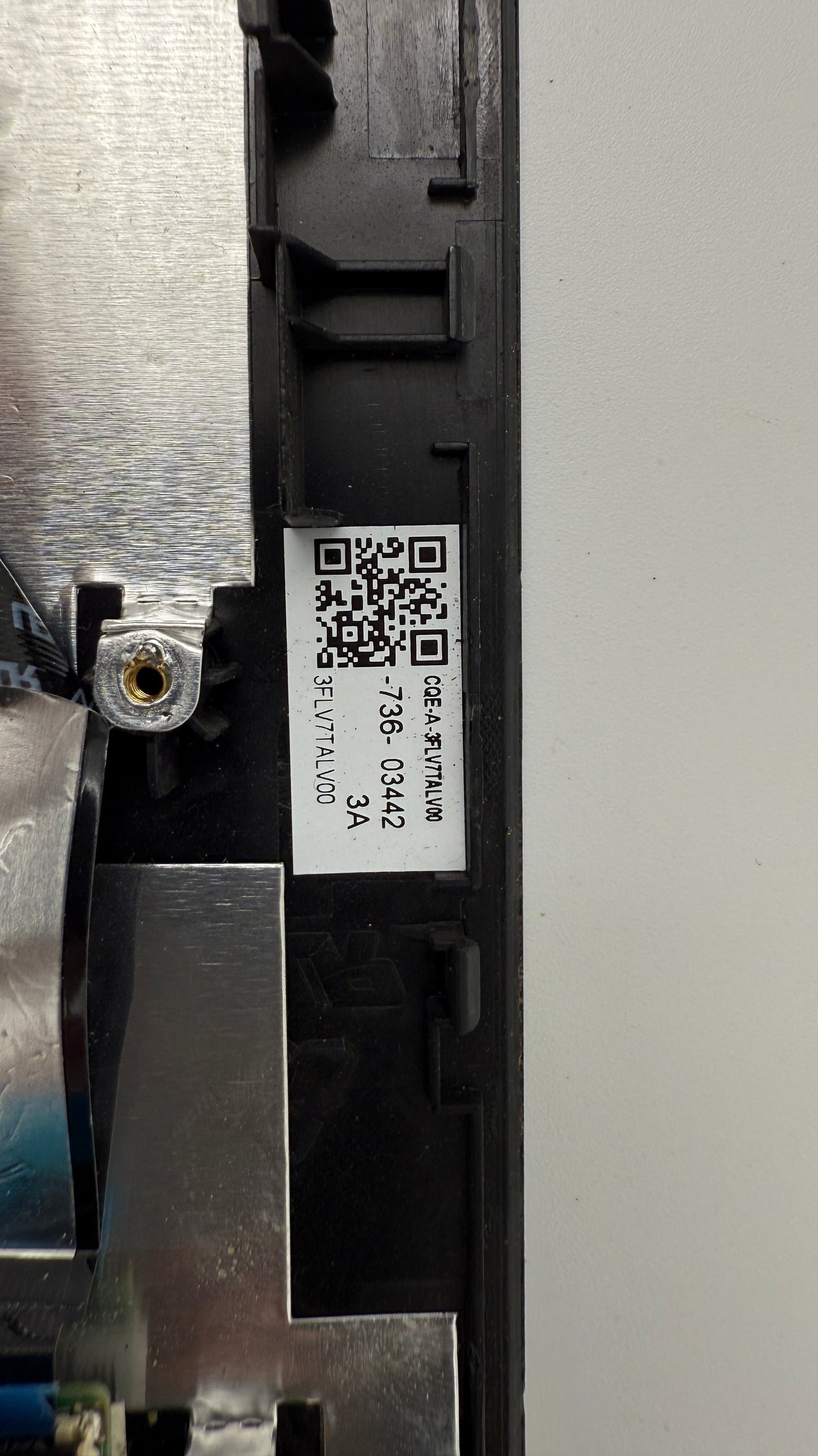 Lenovo V310-15ISK V310-15 Palmrest, Keyboard, Track Pad and Hinges.