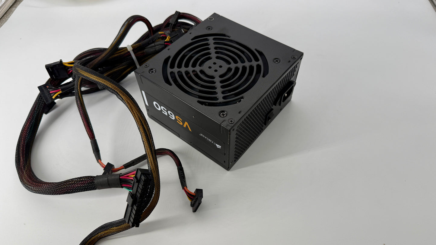 Corsair VS650 — 650 Watt 80 PLUS® Power Supply S/N: 15397110000018030697