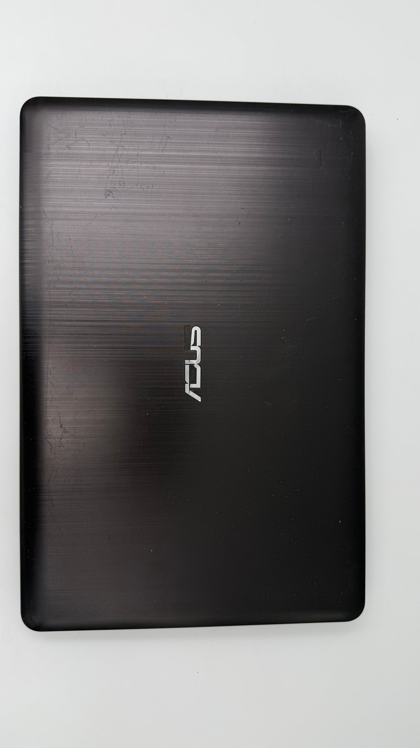 Asus Model X540U outer case. Bottom and top with hinge