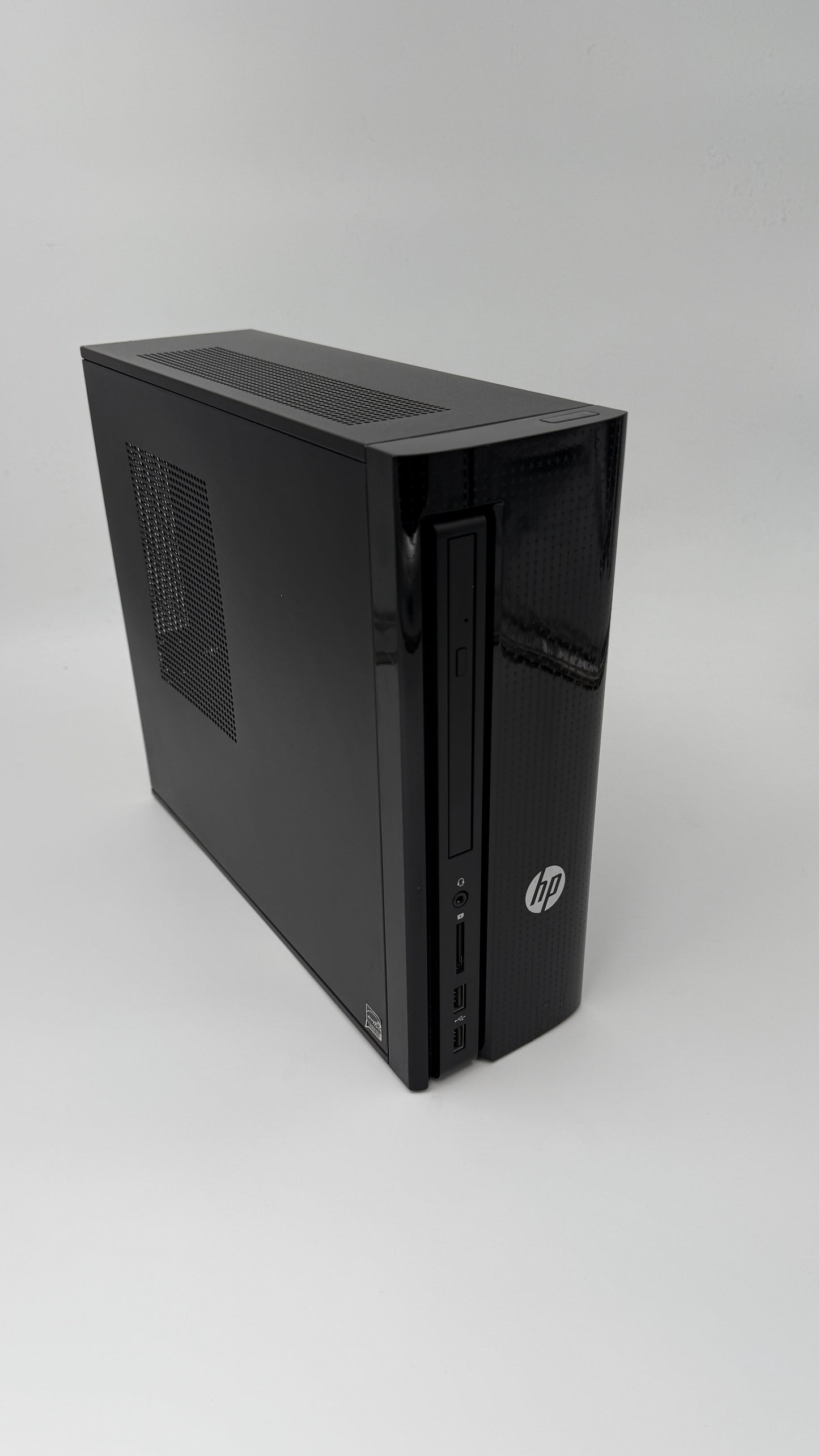 HP Slimline Desktop pc 260 a100ni. With WiFi Card.