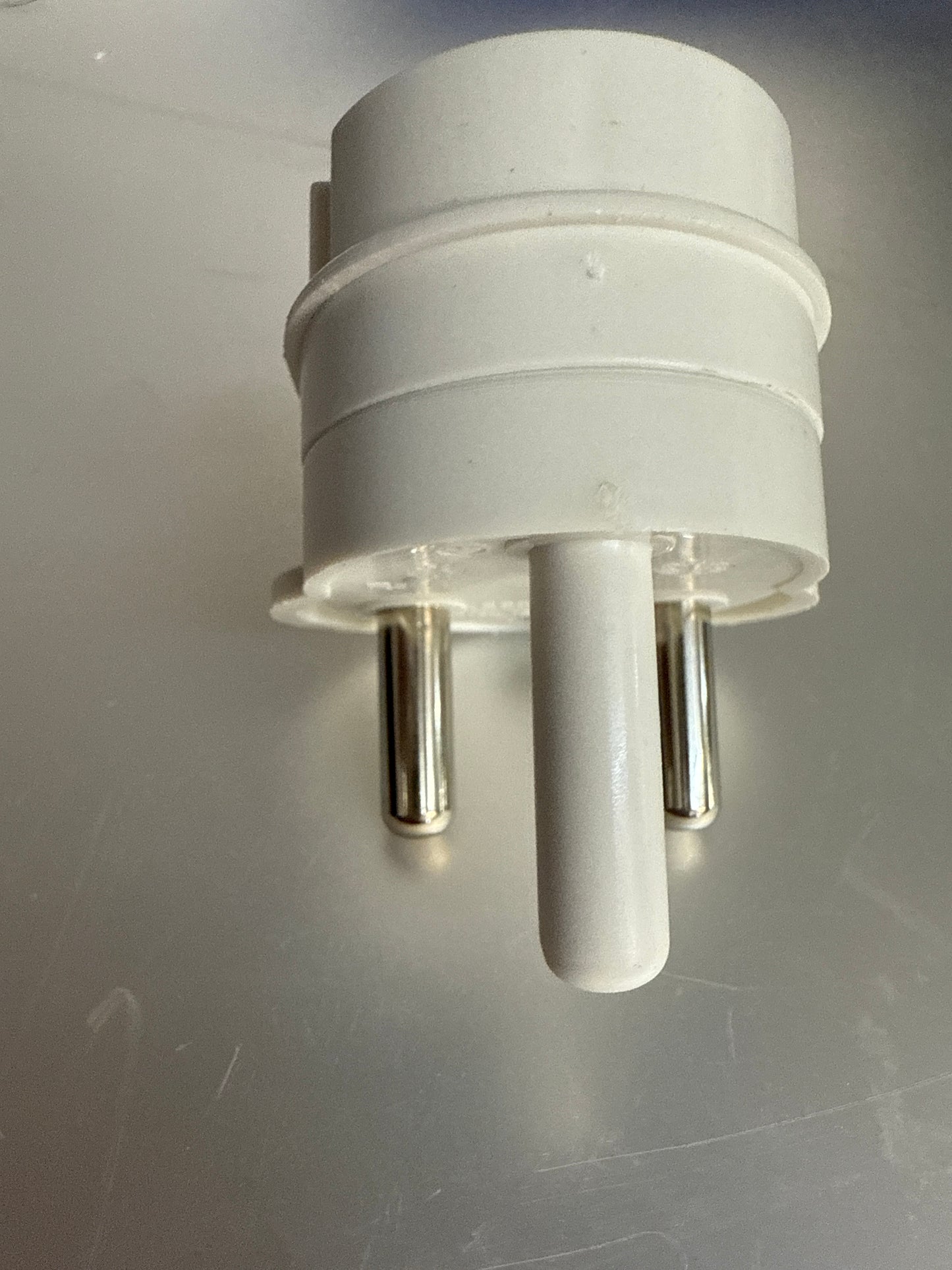 3 Pin To Round Two Pin Adapter