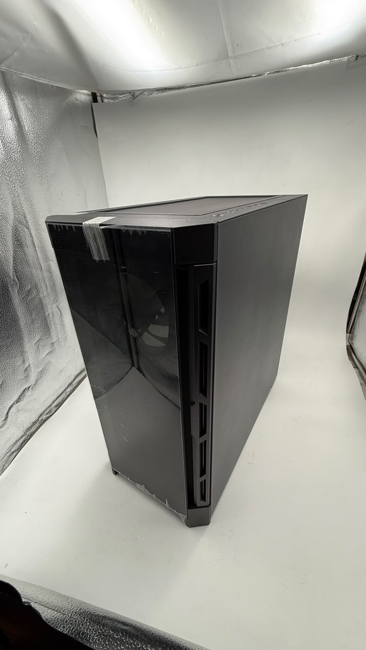 Cougar Duoface Pro RGB Mid Tower Case - includes screws and replacement face - Open Box Unit