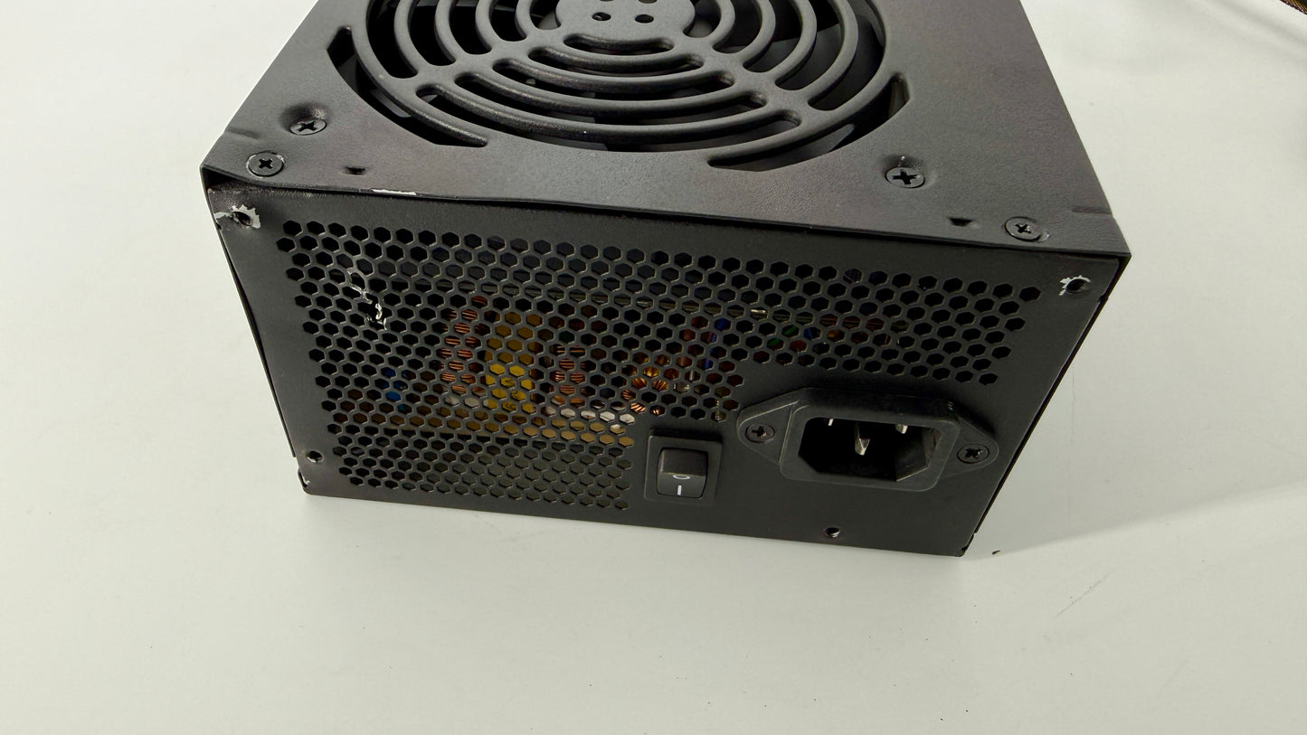 Corsair VS650 — 650 Watt 80 PLUS® Power Supply S/N:13487109000008181133