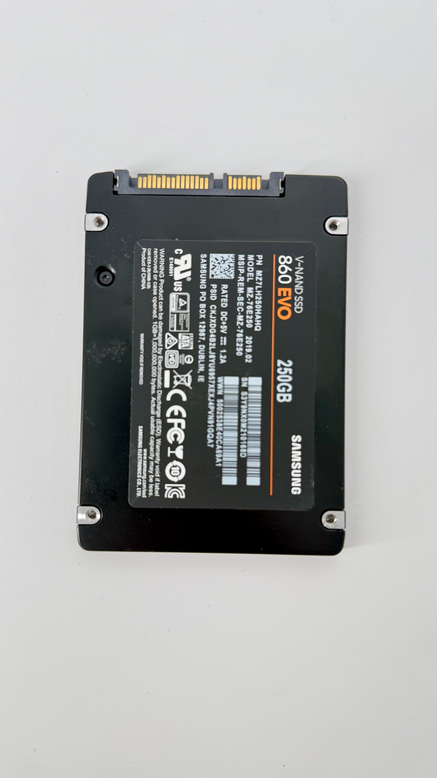 Samsung V NAND 860 EVO 250GB SSD 2.5”(Test Results In Images)