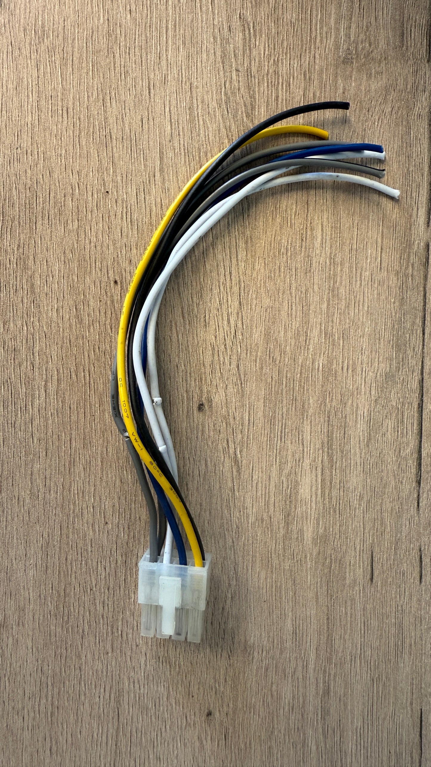 FOCAL HILO V2 Hilo Signal Converter