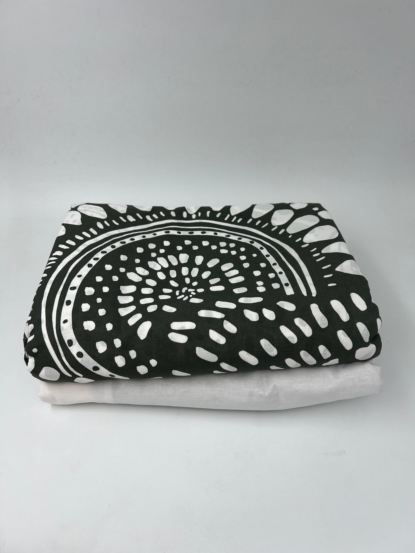 18pc Assorted Reversible Duvet Set - Double - Poly cotton