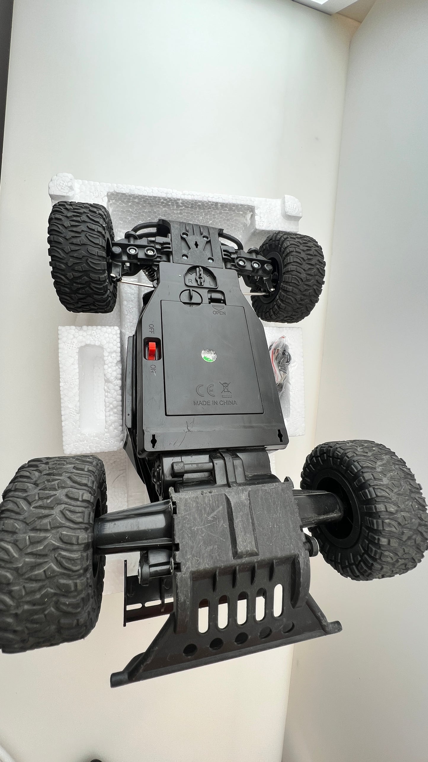 JJRC Shadow Chaser Remote Control Car With Rechargeable Lithium Battery (Demo Unit/In Box)