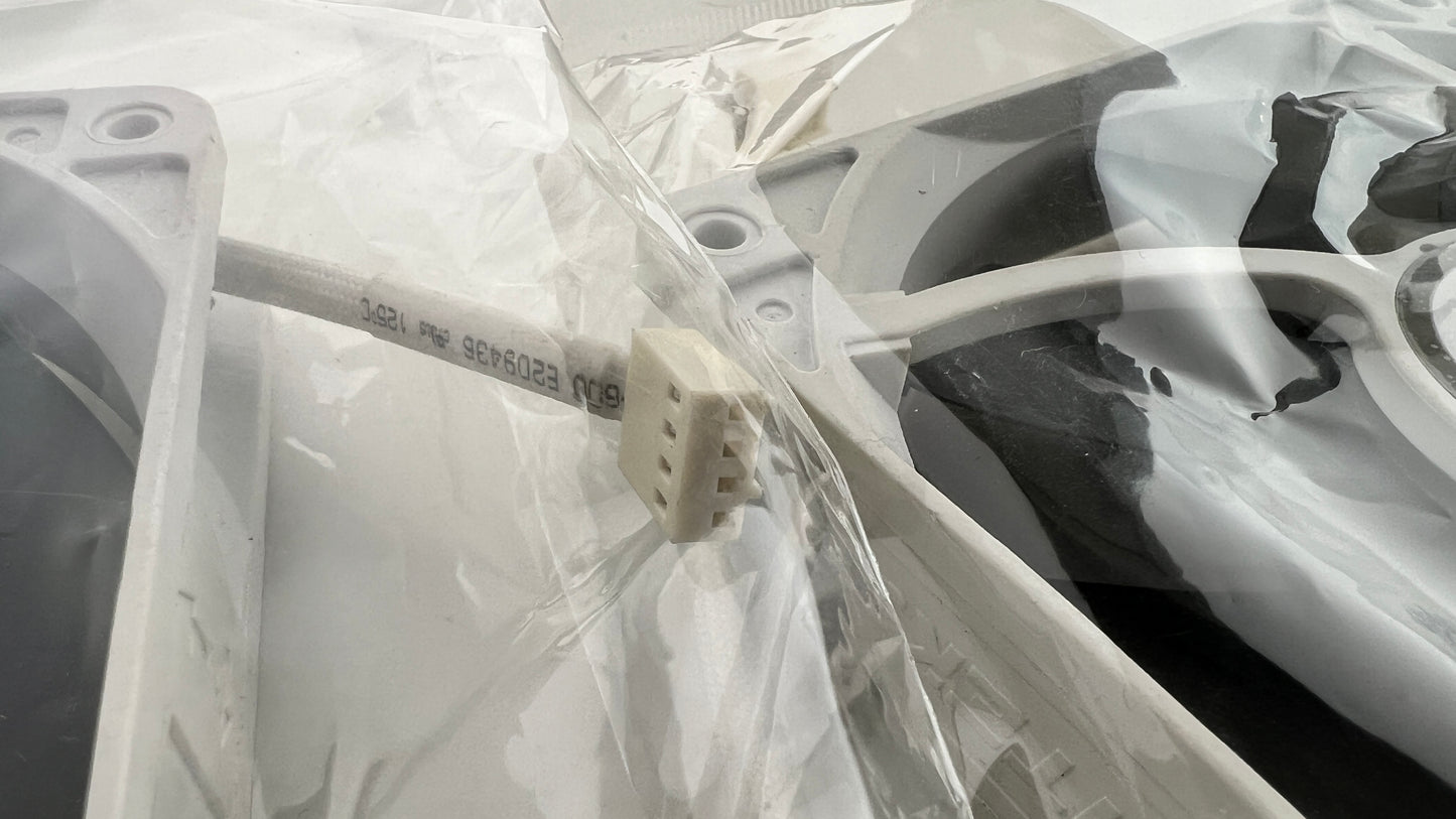 Phanteks 120mm White Case Fans 4pin