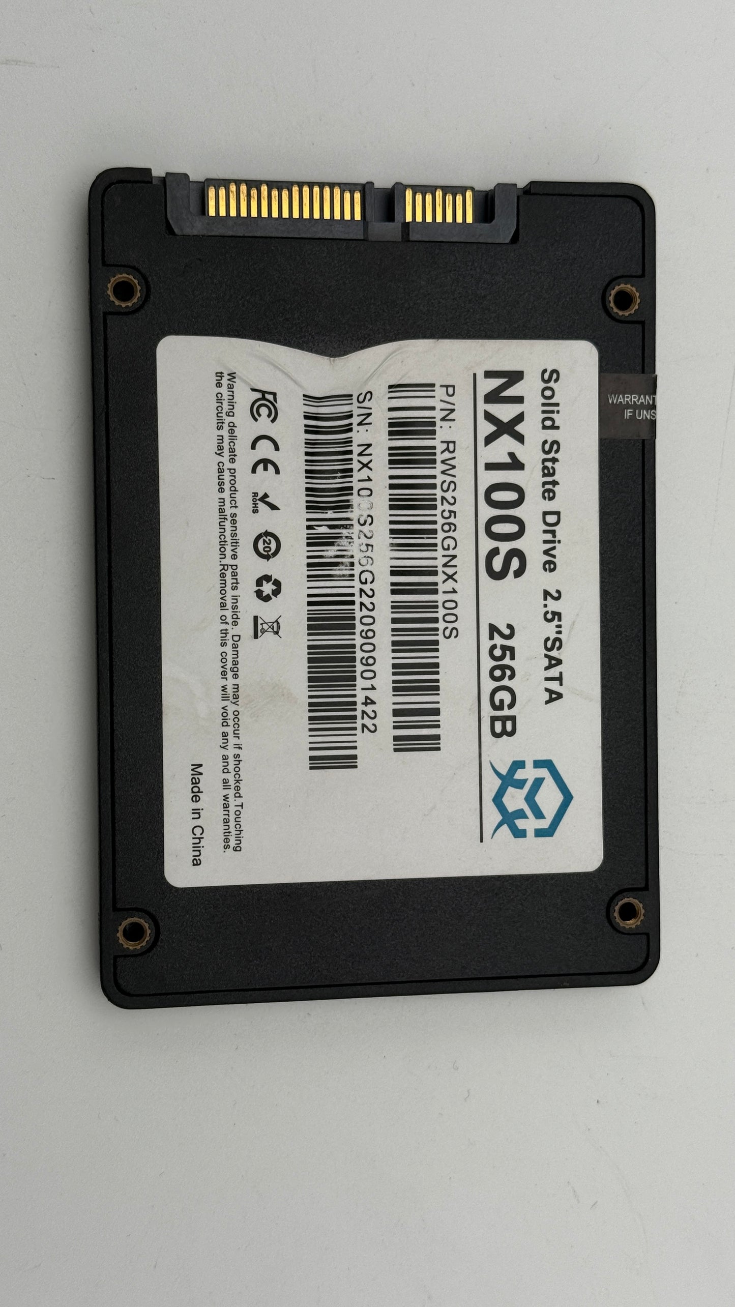 Rogueware 2.5" SATA NX100S 256.0 GB SSD 2.5" SATAIII Solid State Drive (Test Results In Images)