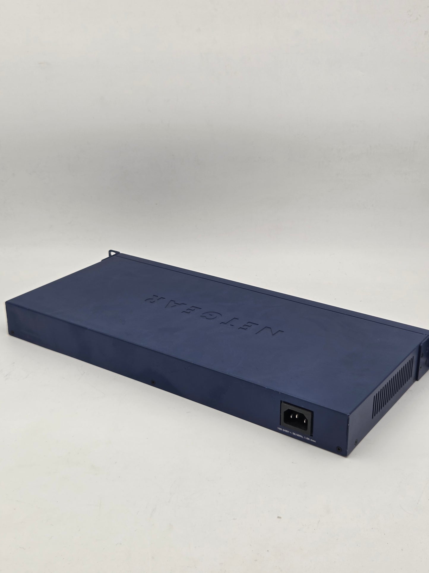 NETGEAR ProSafe GS716T 16-Port Gigabit Smart Switch
